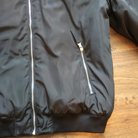 H&M quilted bomber jacket - Picture 6 of 7